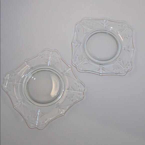 2 Vintage Depression Glass Cake Serving Plates - Picture 1 of 4